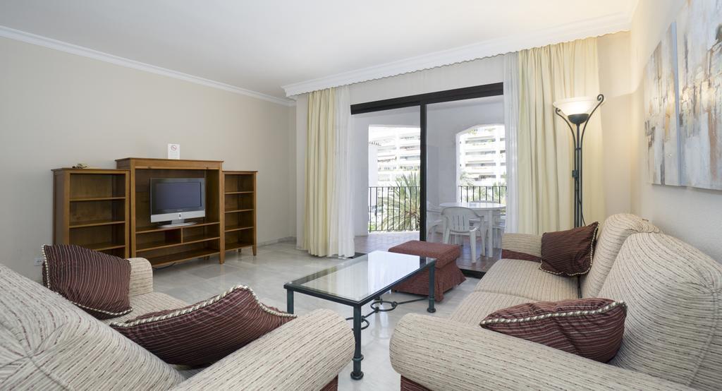 Ferienwohnung Club Jardines Del Puerto Marbella Exterior foto