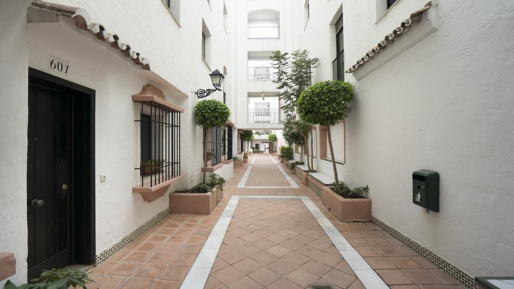 Ferienwohnung Club Jardines Del Puerto Marbella Exterior foto