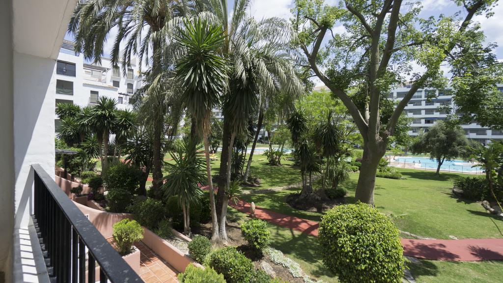 Ferienwohnung Club Jardines Del Puerto Marbella Exterior foto