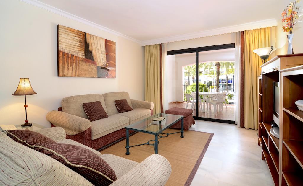 Ferienwohnung Club Jardines Del Puerto Marbella Zimmer foto